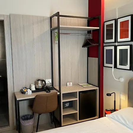 Hotel Iris