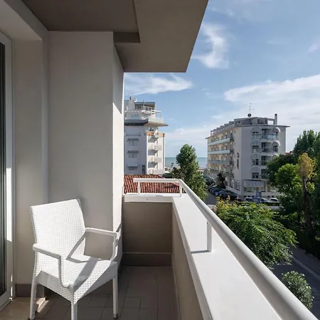 Iris 3* Τζεσόλο Λίντο