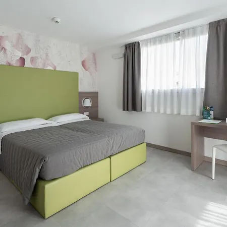 Hotel Iris
