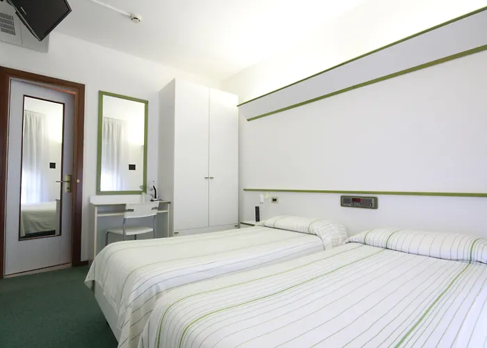 Hotel Iris