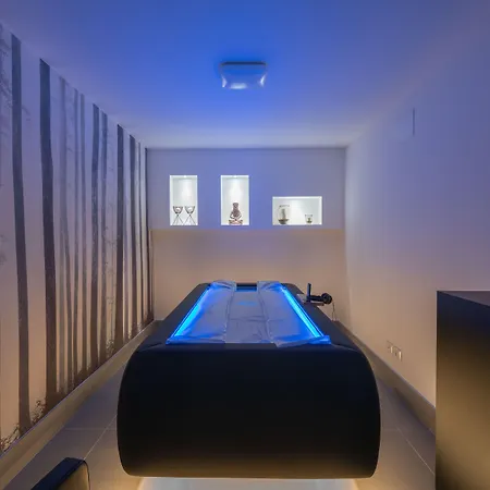 فندق Iris ليدو دي يسولو